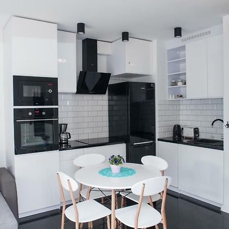 Apartament Winogrady Hawelanska Poznań Eksteriør billede